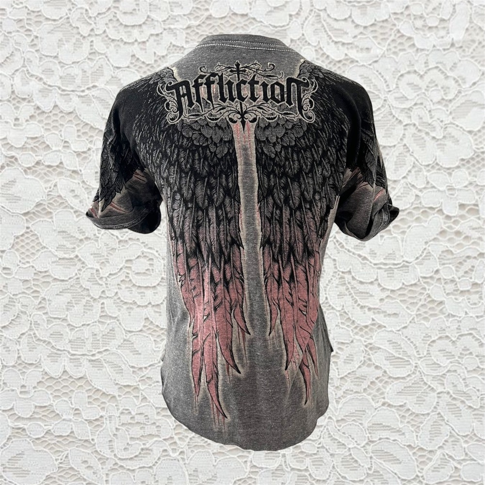 vintage affliction short sleeve top with angel wing graphic